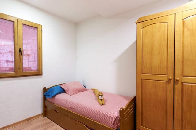 Trampantojo Apartamento En El Corazon De Pamplona Apartment Luaran gambar
