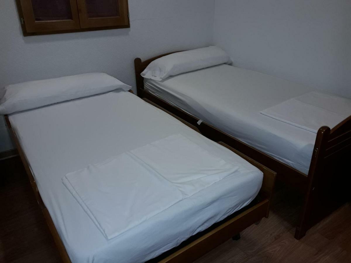 Trampantojo Apartamento En El Corazon De Pamplona Apartment Luaran gambar
